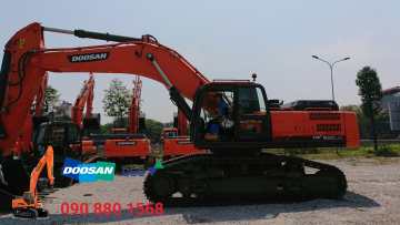 Máy xúc Doosan bánh xích DX520LCA