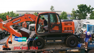 Máy xúc Doosan 140W