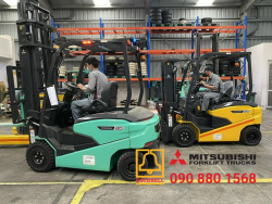 Bán các dòng xe nâng điện phổ biến, luôn cập nhật bảng giá mới nhất 2022 Xenang org chuyên cung cấp xe nâng điện đứng lái, mini và nhiều dòng xe khác