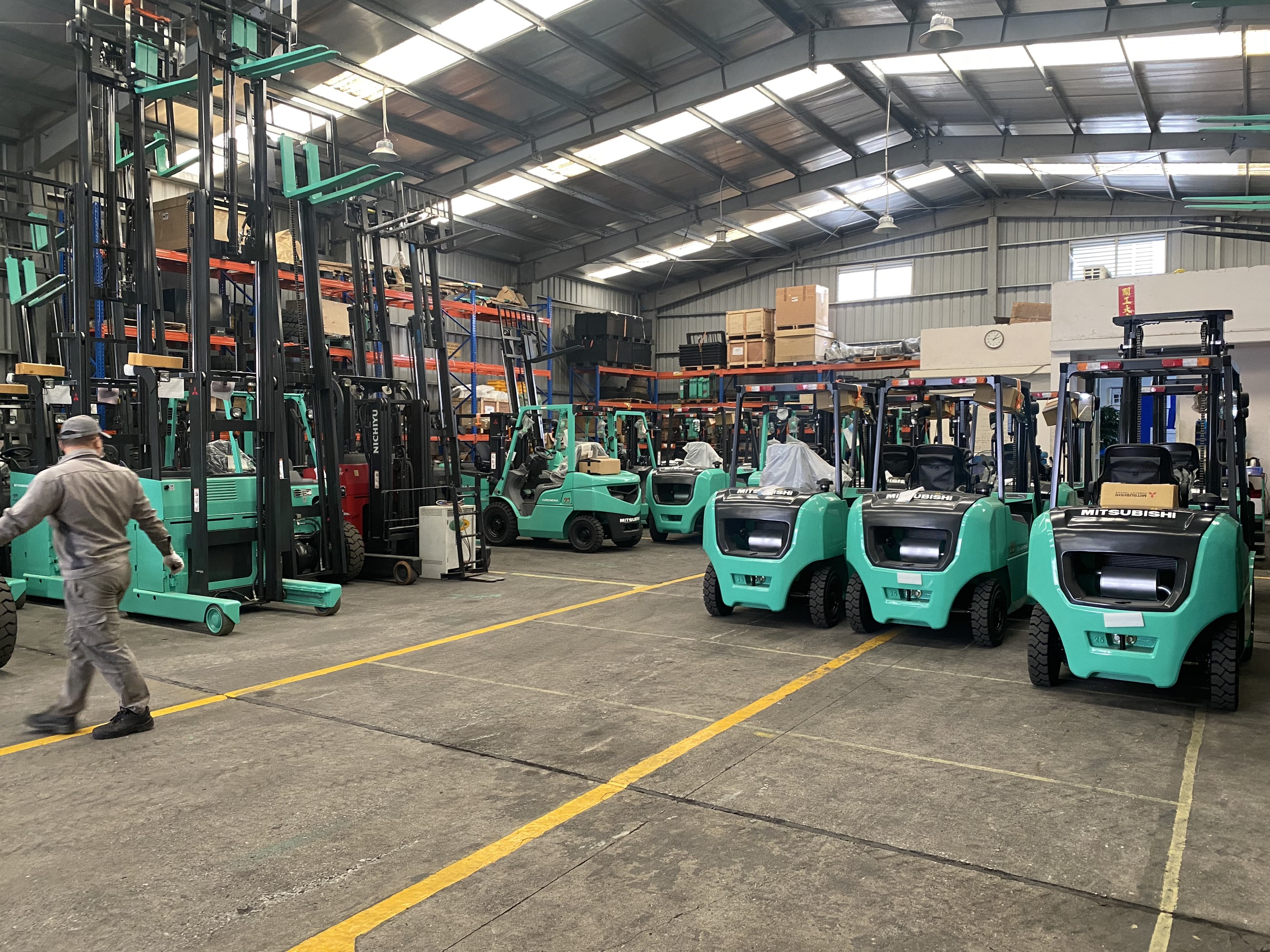 kho xe nâng chính hãng tại Hà Nội