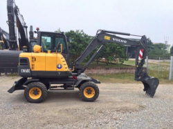 Máy xúc Volvo - Thuỵ Điển