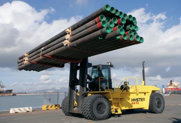 Xe nâng dầu 16 tấn và ứng dụng xe nâng ngành thép