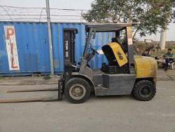 Xe nâng cũ 4 tấn TCM Nhật Bản Xe nâng cũ 4 tấn TCM Nhật Bản